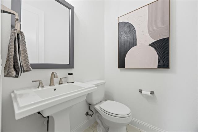 Building Photo - 4411 Silver Spur Dr