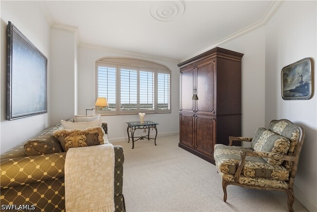 Building Photo - 8990 Bay Colony Dr