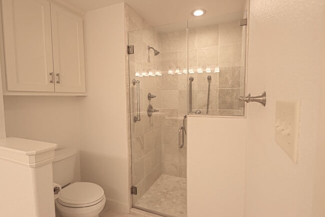 Building Photo - 4821 New Hope Rd