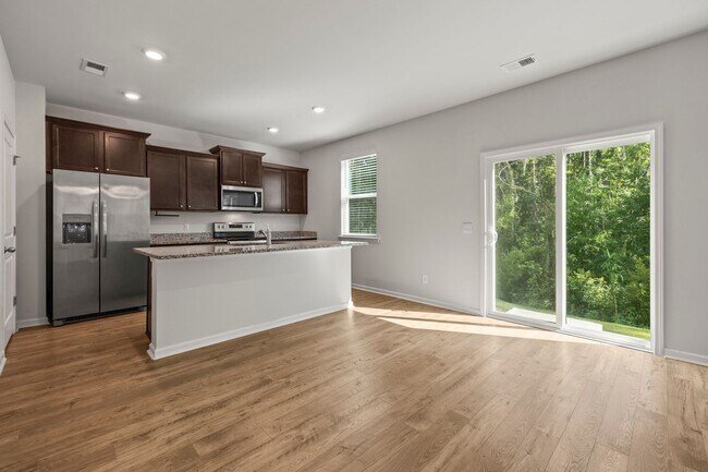 Building Photo - 4 Bedrooms Plus an Office on Cul De Sac