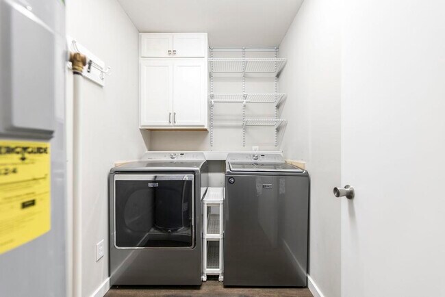 Building Photo - 4202 Cyndy Jo Cir