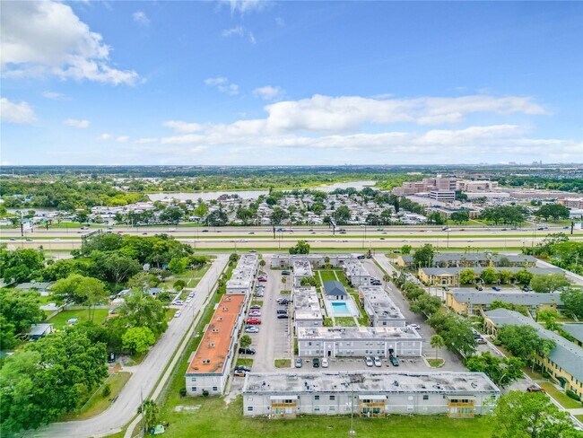 Building Photo - 2785 L B McLeod Rd