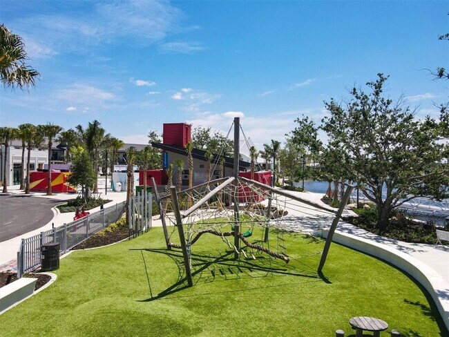 Building Photo - 11314 Pinot Dr