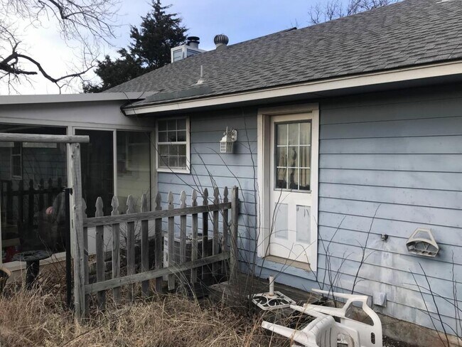 Building Photo - 12908 SE 71st Cir.