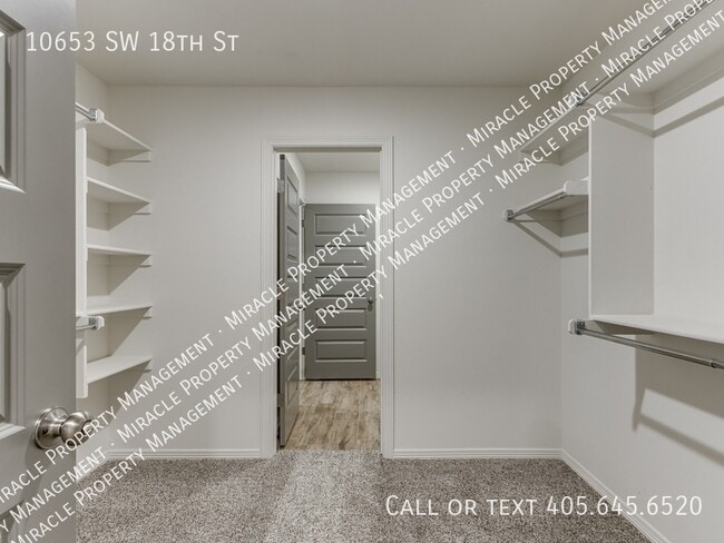 Building Photo - 10653 SW 18th St