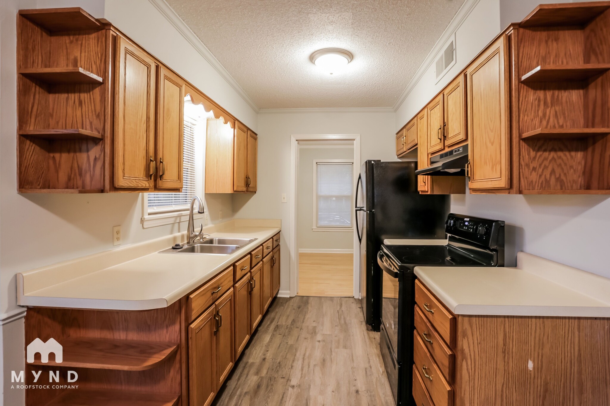 Building Photo - 1176 Cedar Cir S