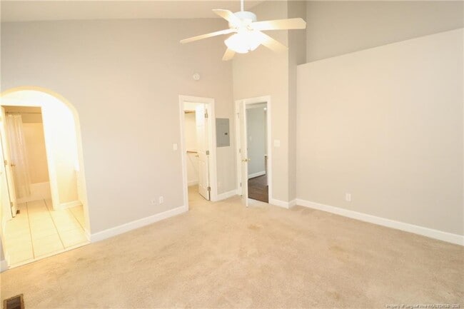 Building Photo - 2002 Keokuk Ct