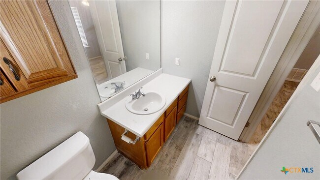 Building Photo - 2606 Cross Timber Dr