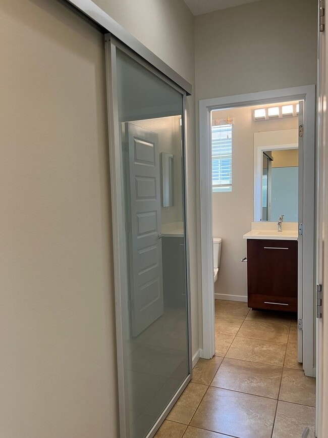 Building Photo - Gilbert Seville Development 3 Bed Plus Den