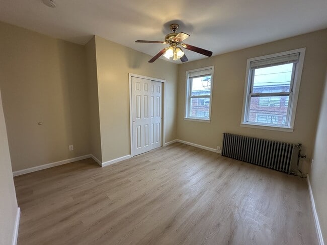 Building Photo - 618 Carlock Ave