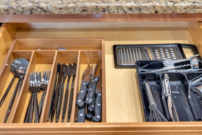 Building Photo - 746 Cape Cottage Ln