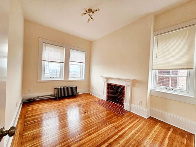 Building Photo - 91 Mount Vernon St