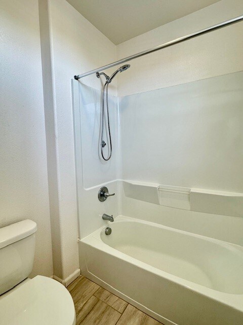 Building Photo - 2544 Tomales Bay Dr