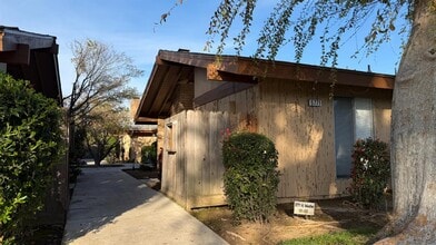 Building Photo - 5707 N Valentine Ave