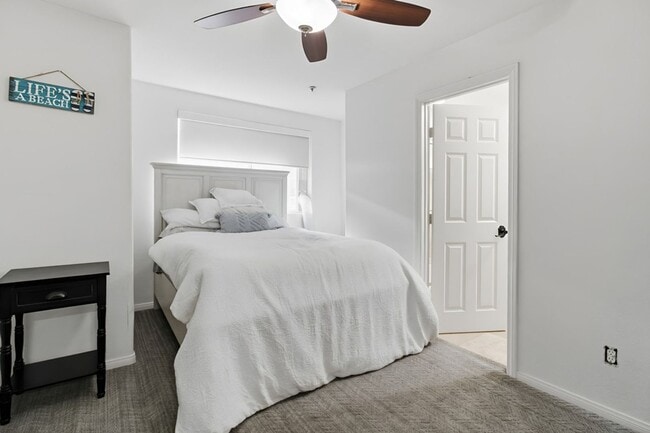 Building Photo - Steps from the Sand - Pacific Beach Townhome, Offered Fully or Partially Furnished