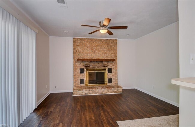 Building Photo - 4269 Grove Ct