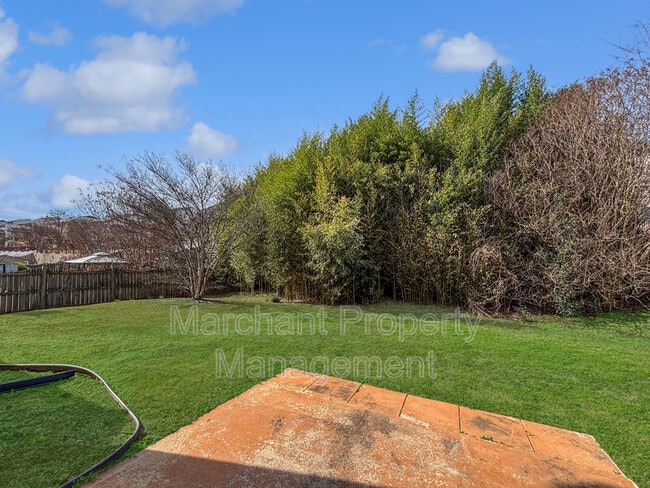 Building Photo - 125 Wild Dogwood Way