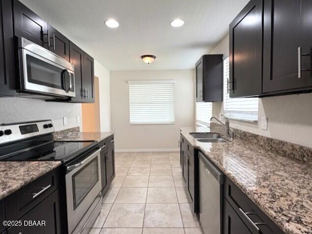 Building Photo - 38 Valhalla Ave