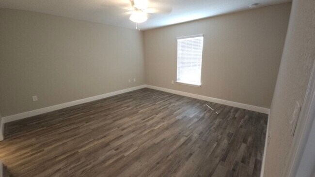 Building Photo - 4780 SW 95th Ln