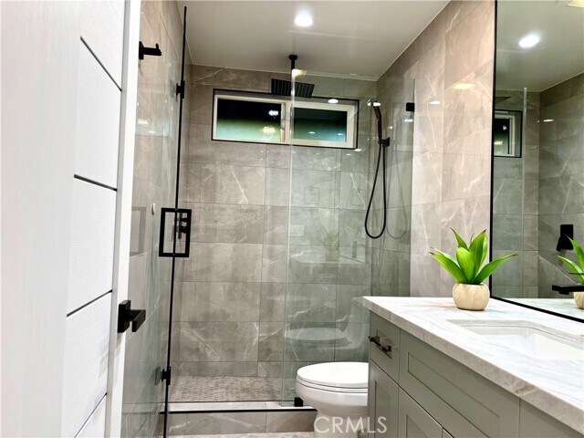 Building Photo - 11774 Doral Ave