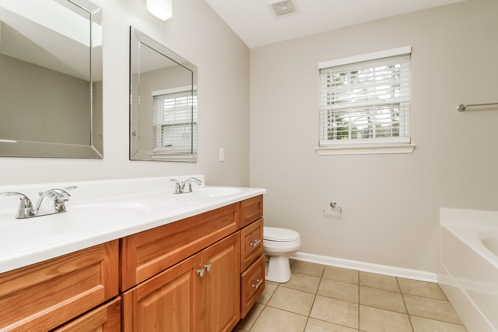 Building Photo - 4108 Pineorchard Pl
