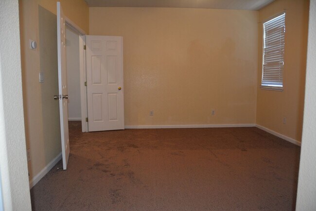 Building Photo - 1019 Cape May Dr