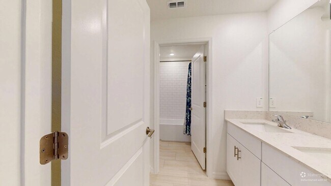 Building Photo - 8541 Bella Mar Trl E