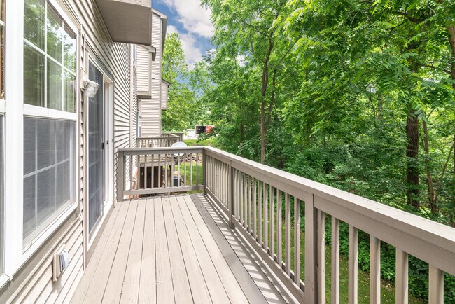 Building Photo - 3046 Barclay Way