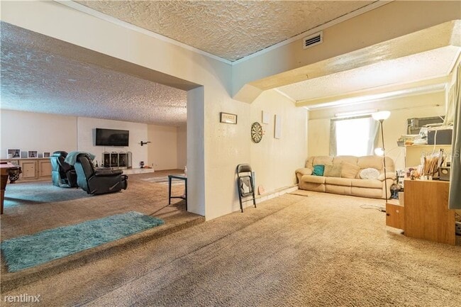 Building Photo - 4 br, 2 bath House - 3014 9th Avenue Dr E