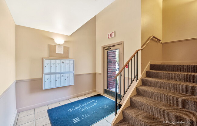 Building Photo - 122 Glengarry Dr