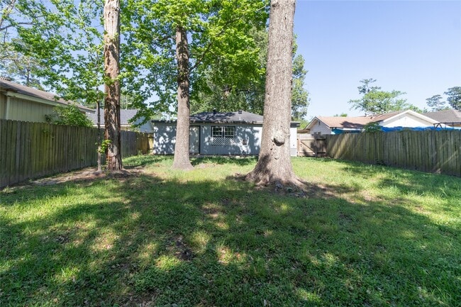 Building Photo - 4425 Harding Dr
