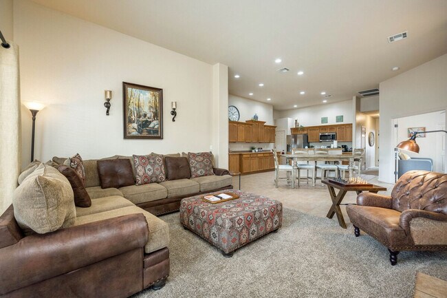 Building Photo - 2711 Sunrise Point Rd