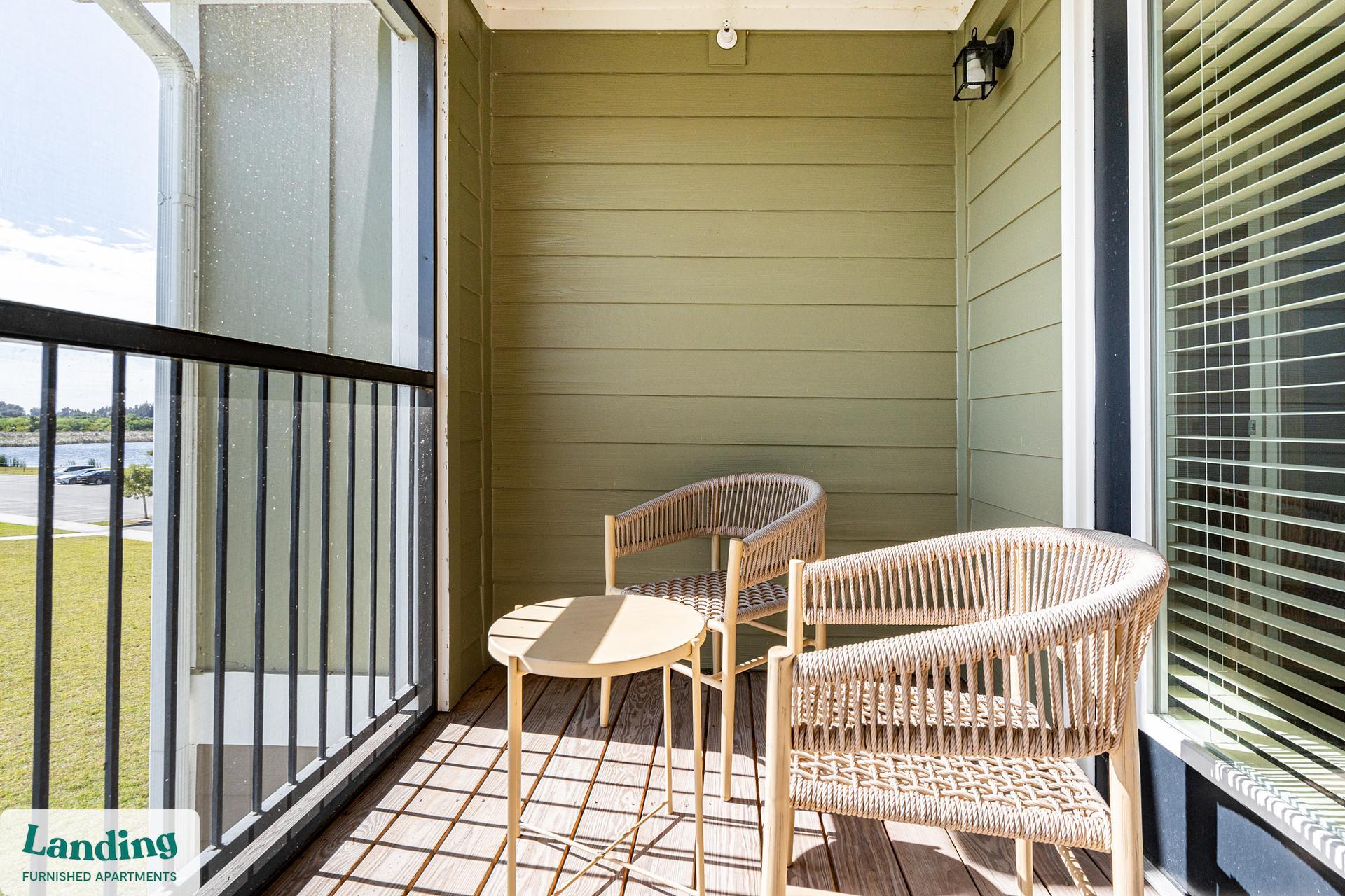 Building Photo - 305 Laredo Dr