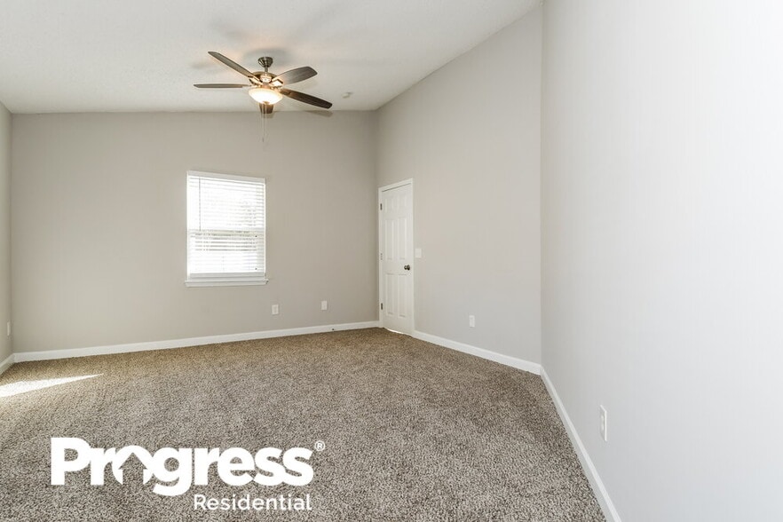 Building Photo - 10843 Rutherford Ct