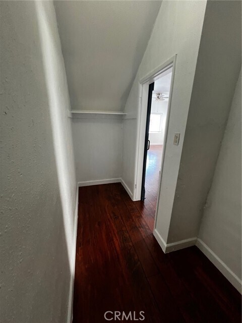 Building Photo - 1487 Henderson Ave