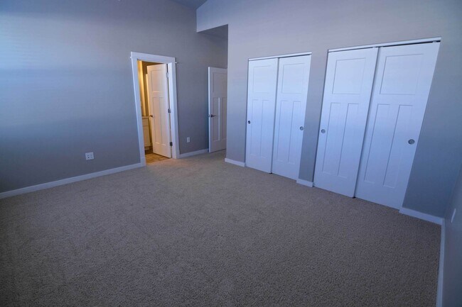 Building Photo - Norton Ranch Single-Family-Detached Home