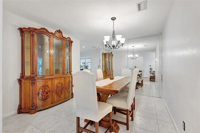 Building Photo - 5655 NW 86th Ave