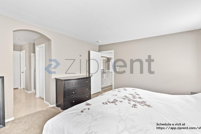 Building Photo - 5580 Avent Ferry St