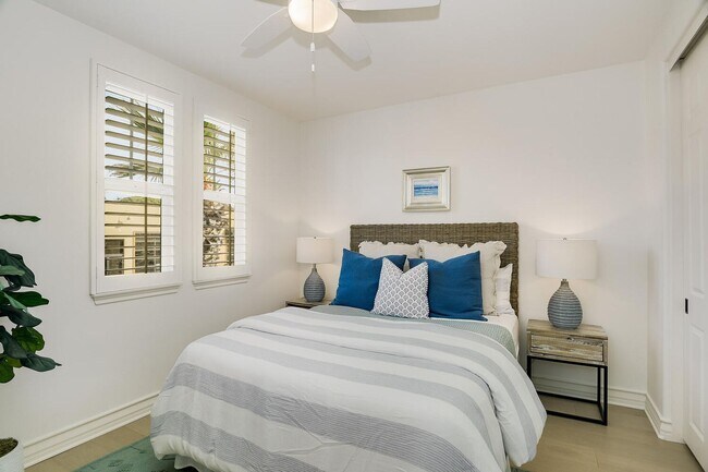 Building Photo - Walk to Beach & Cedros Stunning 4BR Home in Prime Solana Beach Location