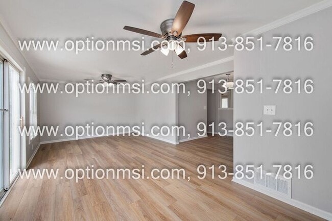 Building Photo - Ranch home available NOW!