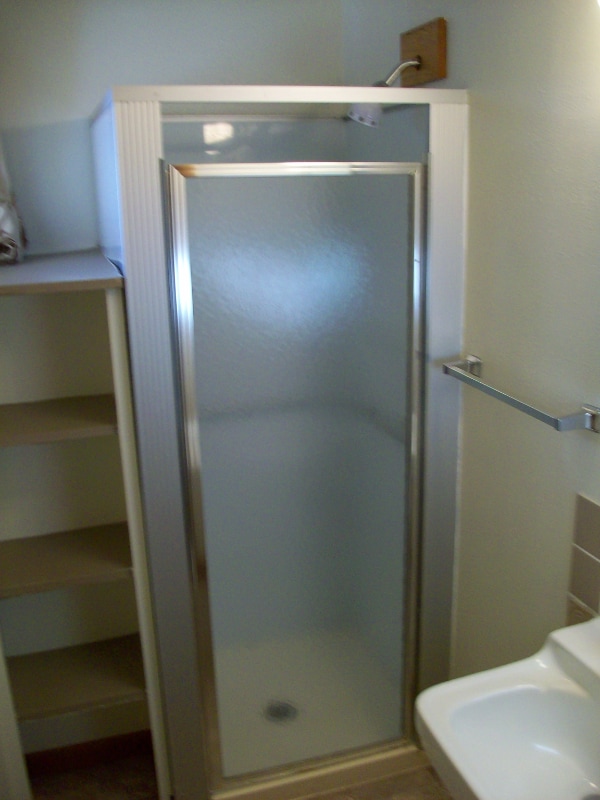 Building Photo - 303 4th Ave NW