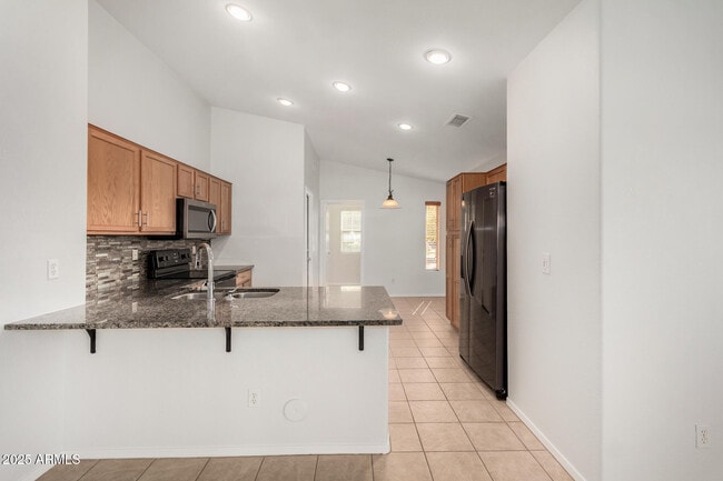 Building Photo - 12712 S 175th Dr