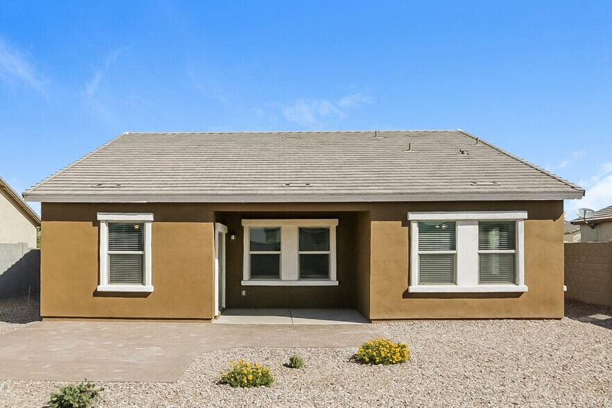 Building Photo - 37317 W Bello Ln