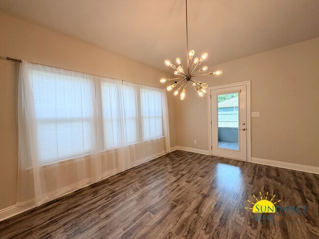 Building Photo - 2510 Tree Feather Ct
