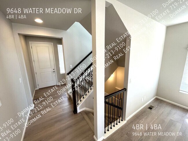 Building Photo - 9648 Water Meadow Dr