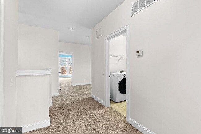 Building Photo - 42788 Lauder Terrace