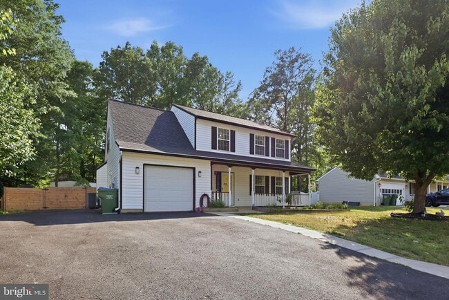 Building Photo - 10106 S Fulton Dr