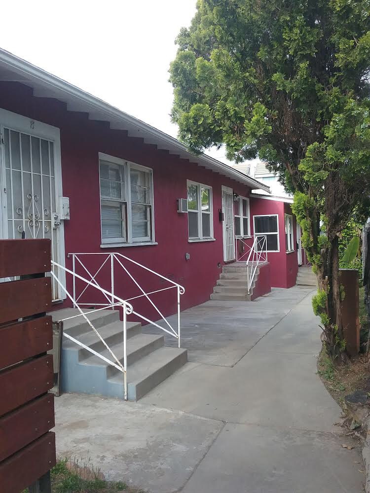 Walkway - 610 Fremont Ave