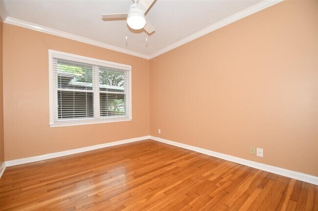 Building Photo - 5535 Berry Creek Dr