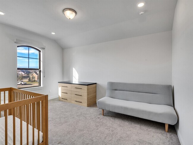 Building Photo - 913 Goose Creek St